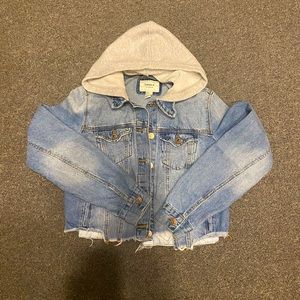 Distressed Cropped Denim Jacket (with Hood)